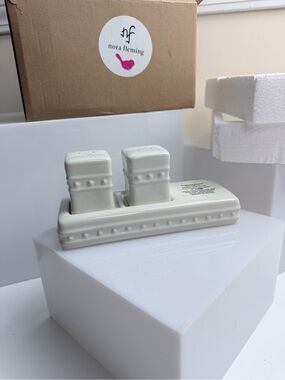 Nora Fleming RETIRED Salt and Pepper Shakers NIB Pearl Dot S6B